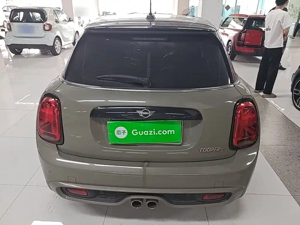 MINI 2019 2.0T COOPER S Artist Five-door Edition купить на сайте DeffCars
