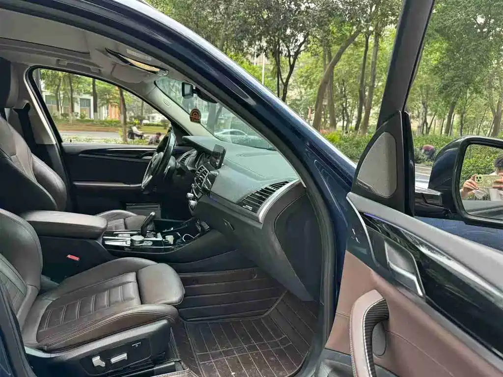 BMW X3 2018 xDrive28i M Sports Package National VI купить на сайте DeffCars