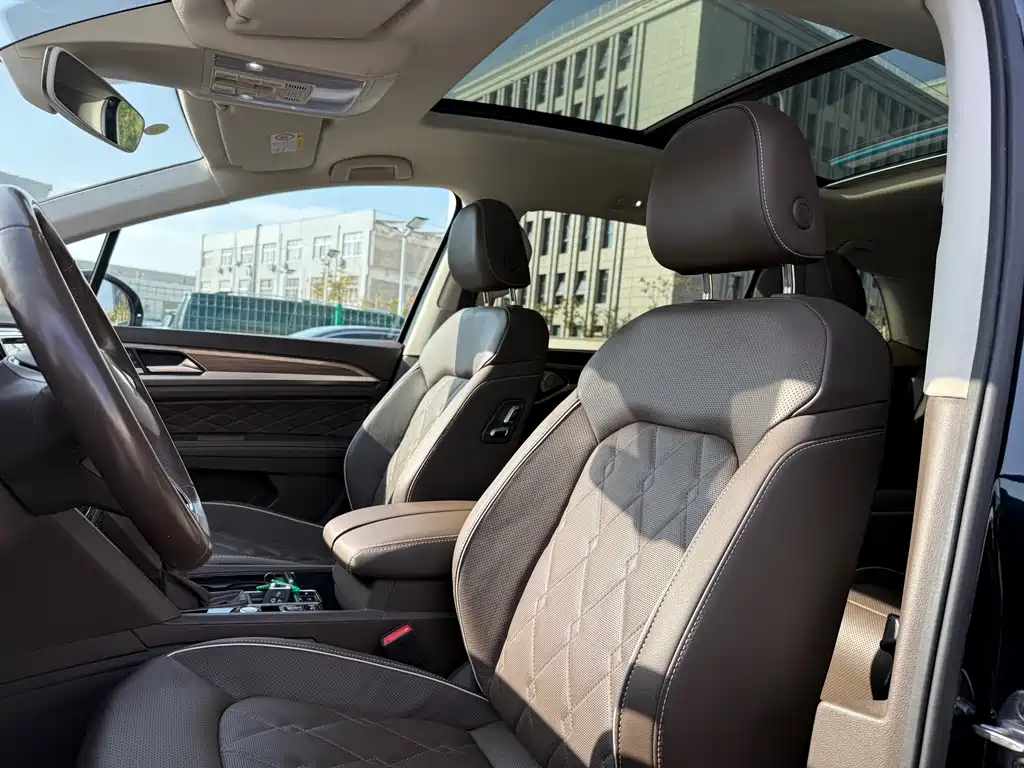 Weiran 2020 380TSI Ultimate Edition купить на сайте DeffCars