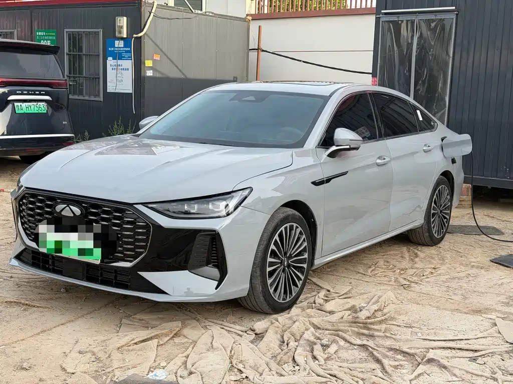 Fengyun A8L 2025 model 1.5TGDI 145km comfort type купить на сайте DeffCars