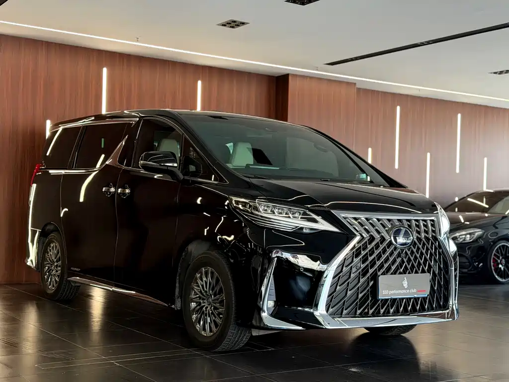 Lexus LM 2020 300h four-seat Royal Edition купить на сайте DeffCars