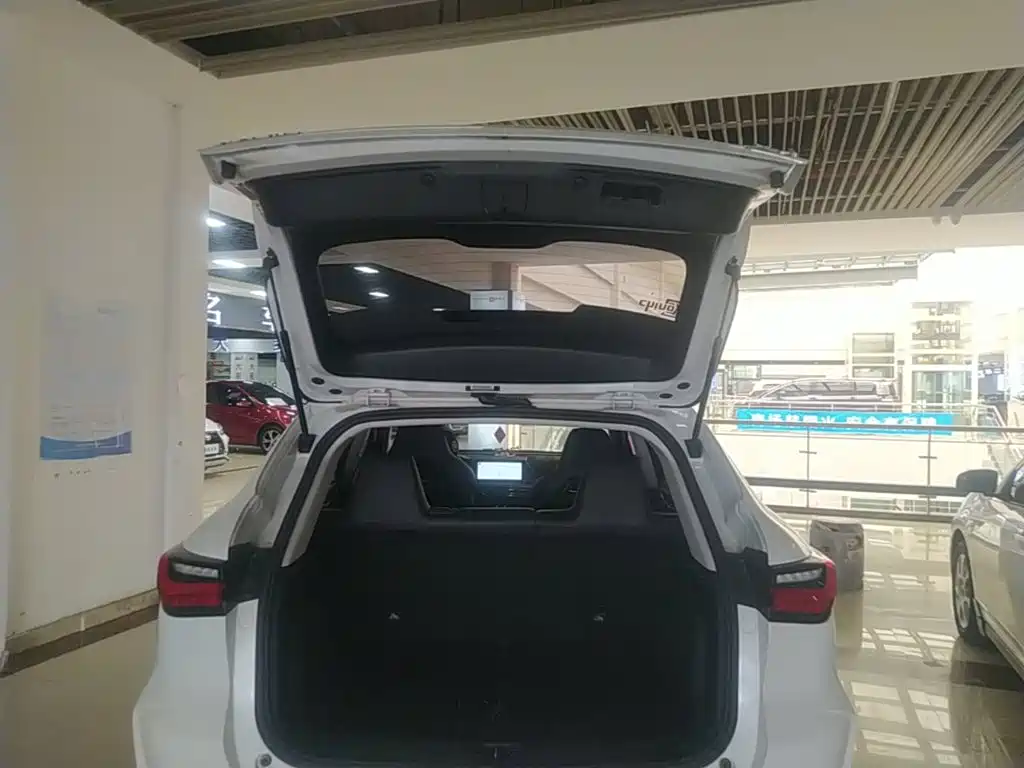 Changan Auchan X5 2021 1.6L CVT premium model купить на сайте DeffCars