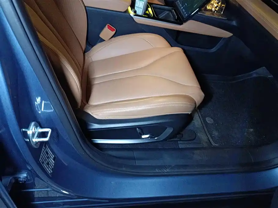 Xpeng P5 2022 model 550P купить на сайте DeffCars