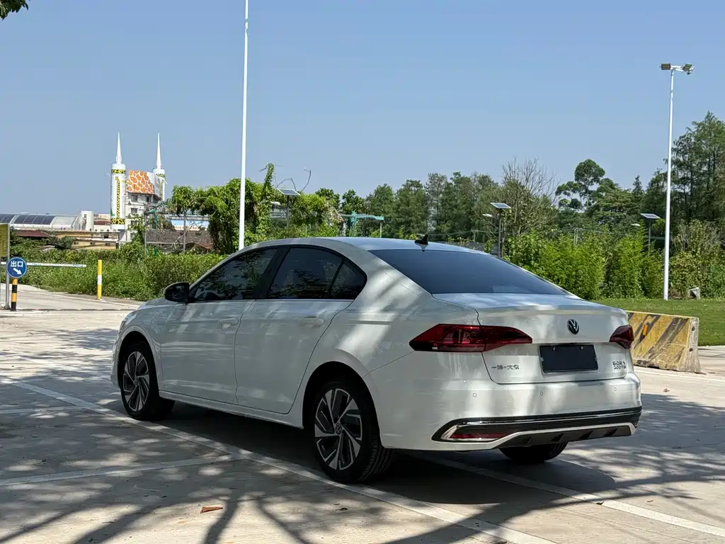 Bora 2025 facelift 200TSI DSG Yuexing PRO version купить на сайте DeffCars