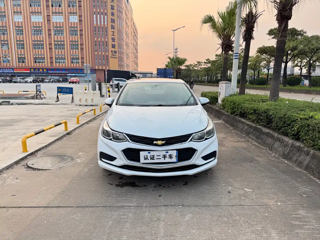 Cruze 2018 320 Automatic Pioneer Sunroof Edition купить на сайте DeffCars