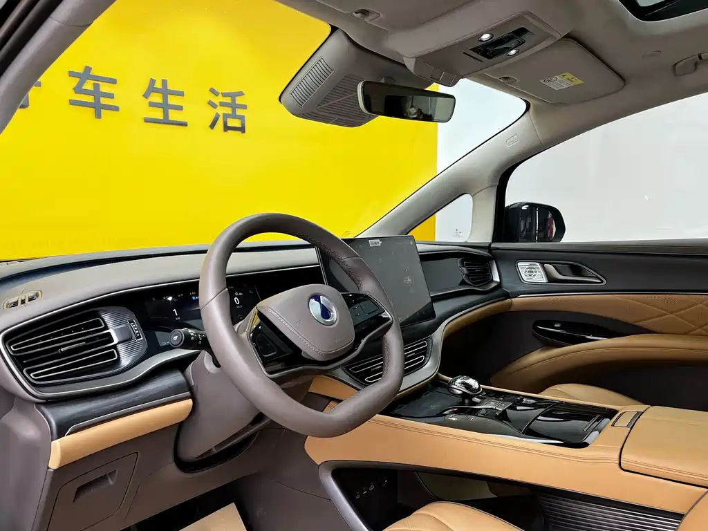 Denza D9 2022 DM-i 970 four-wheel drive flagship model купить на сайте DeffCars