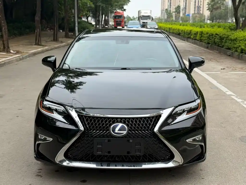Lexus ES 2013 300h Elite Edition купить на сайте DeffCars