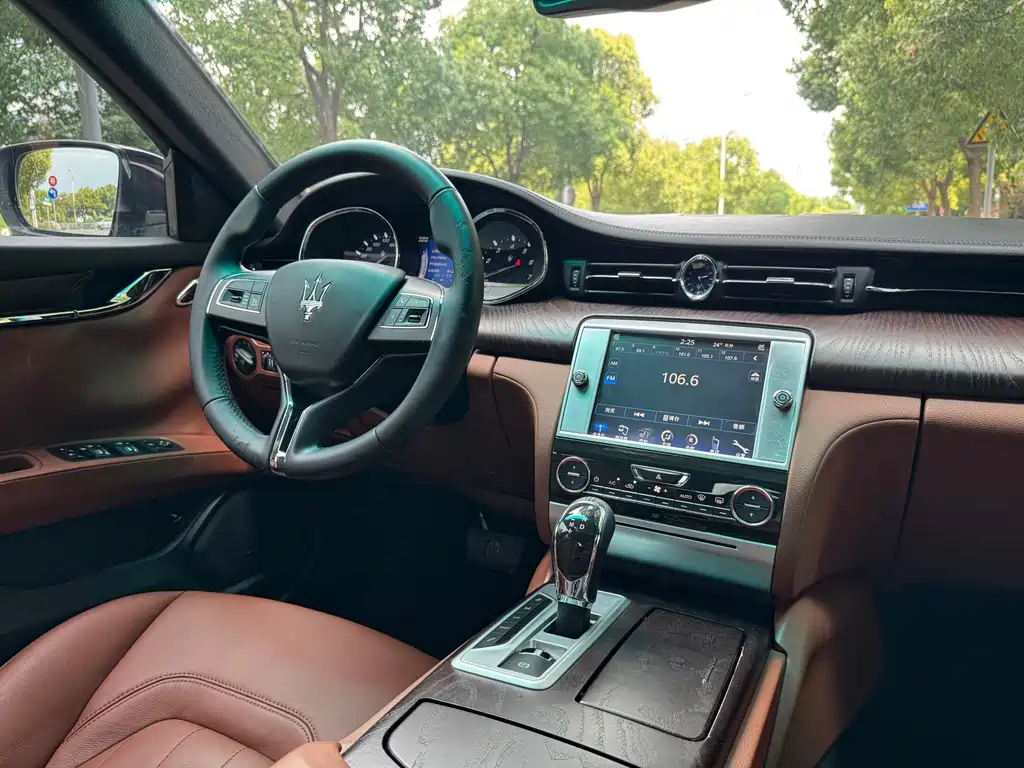 President 2015 3.0T standard model купить на сайте DeffCars