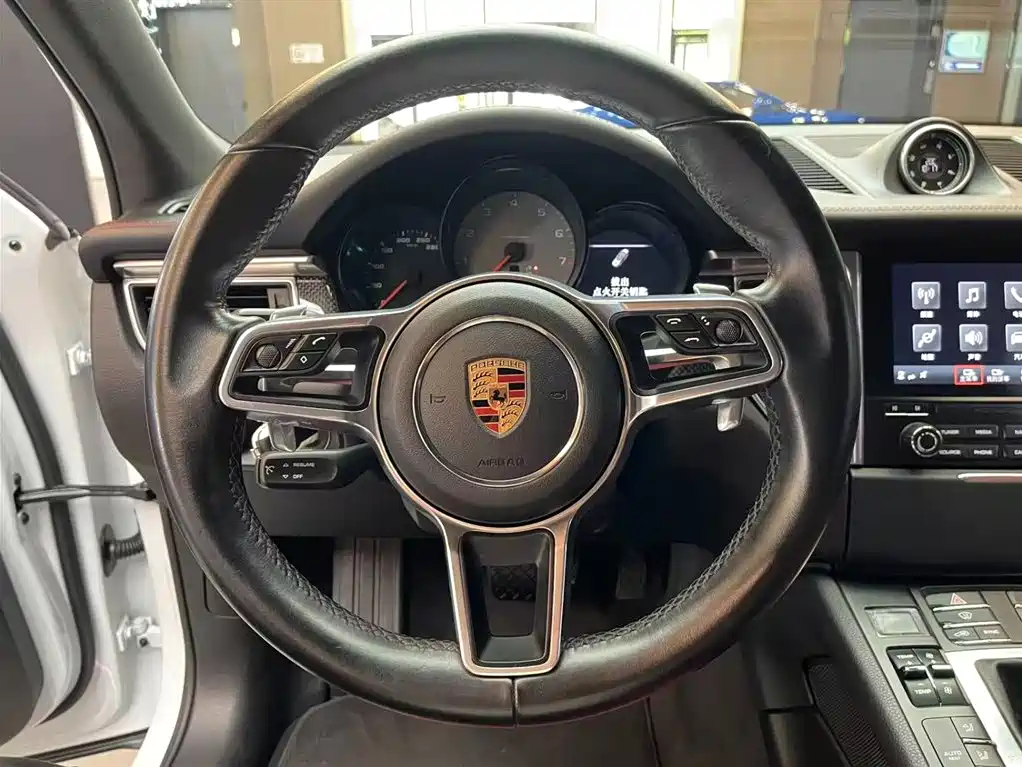 Macan 2017 Macan S 3.0T купить на сайте DeffCars