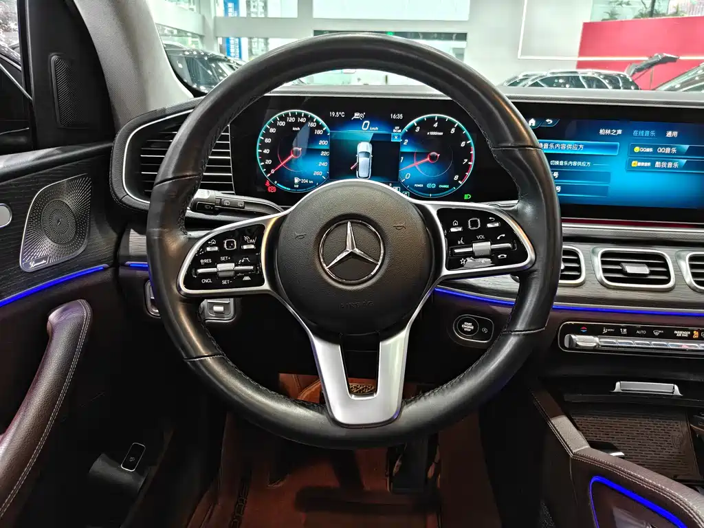 Mercedes-Benz GLE 2023 GLE 450 4MATIC luxury model купить на сайте DeffCars