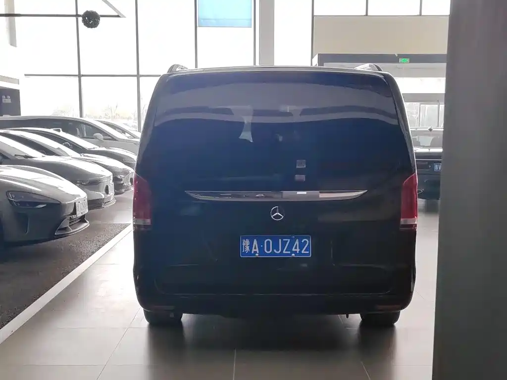 Mercedes-Benz V-Class 2018 V 260 Premium Edition National VI купить на сайте DeffCars