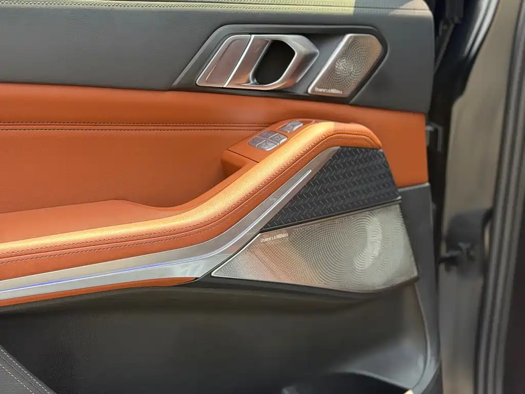 BMW X7 2022 xDrive M50i купить на сайте DeffCars