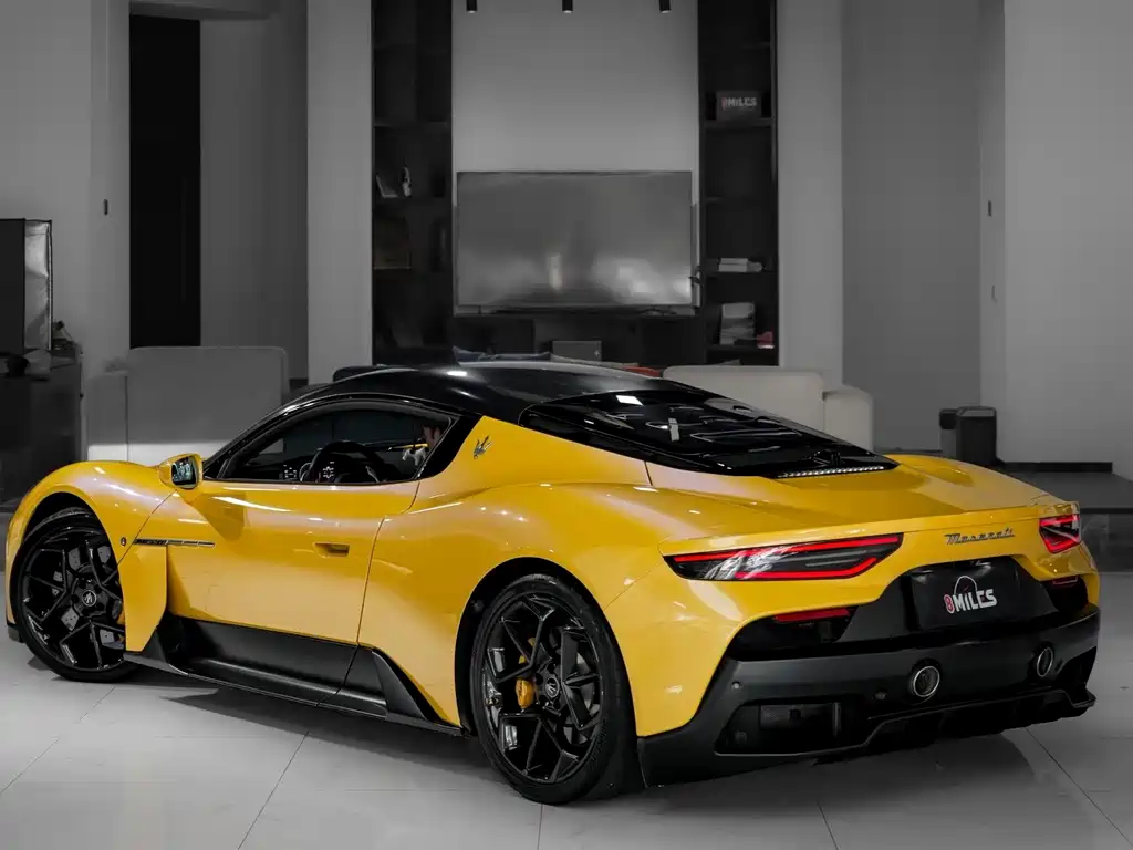 Maserati MC20 2023 3.0T Standard Edition купить на сайте DeffCars