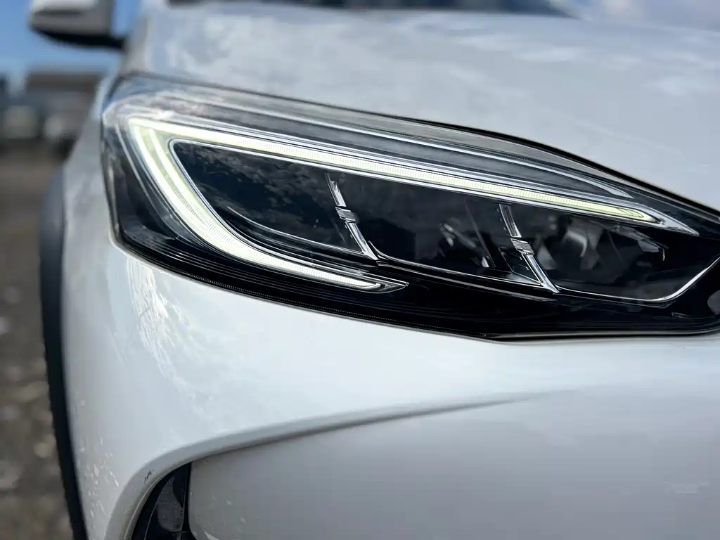 YARiS L Zhixuan 2020 Zhixuan X 1.5L CVT leading version купить на сайте DeffCars