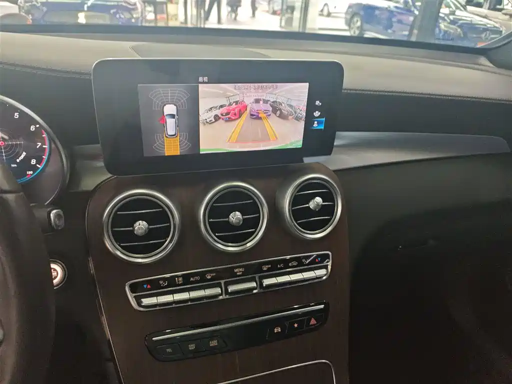 Mercedes-Benz GLC 2020 GLC 300 L 4MATIC Dynamic купить на сайте DeffCars