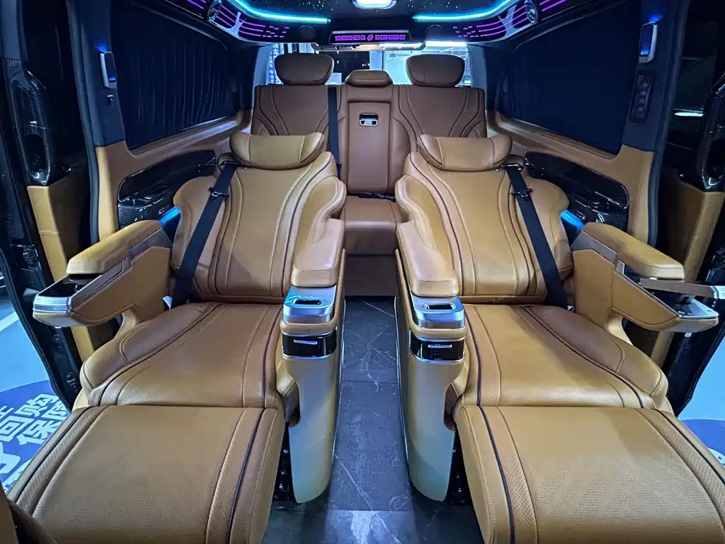 Vito 2023 2.0T Business Edition 7 seats купить на сайте DeffCars