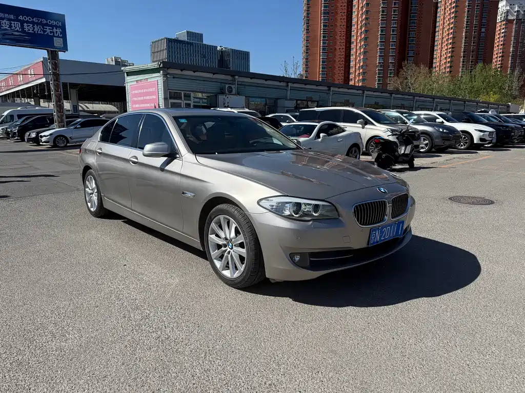 BMW 5 Series 2013 530Li Luxury Model купить на сайте DeffCars