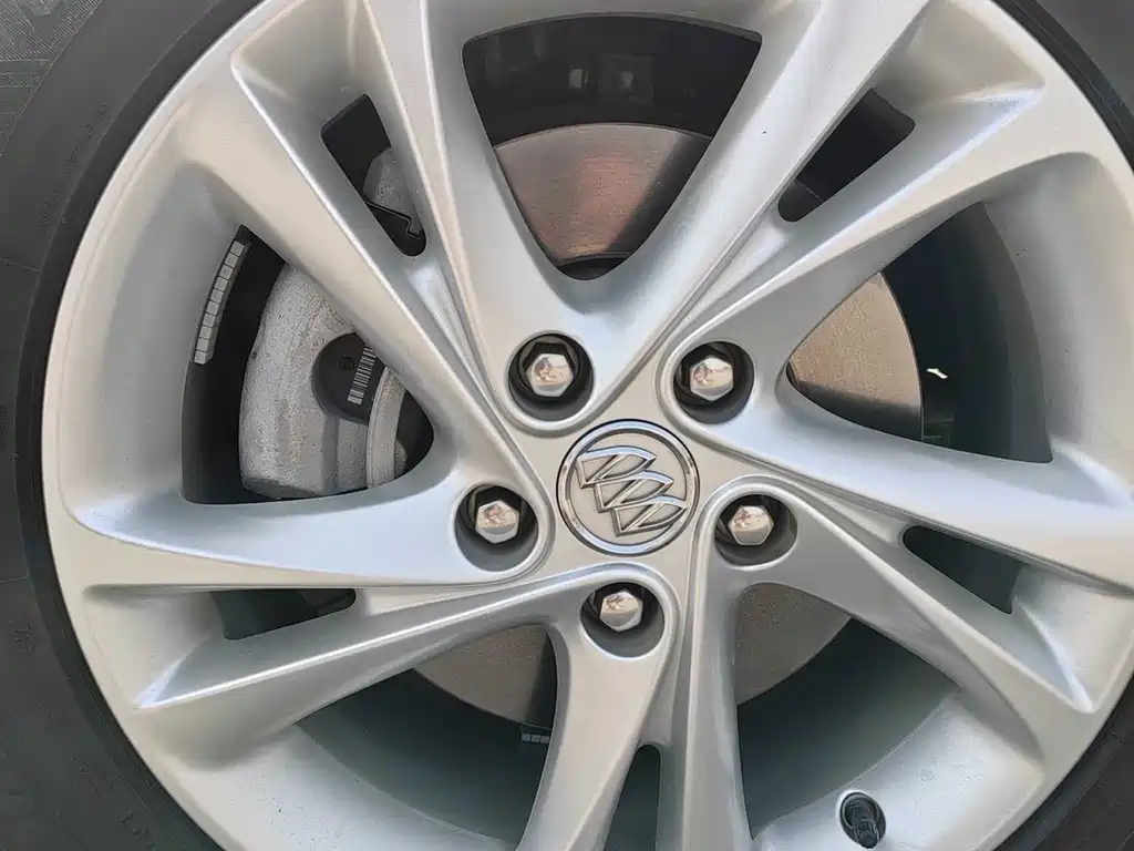 Regal 2020 552T Elite купить на сайте DeffCars