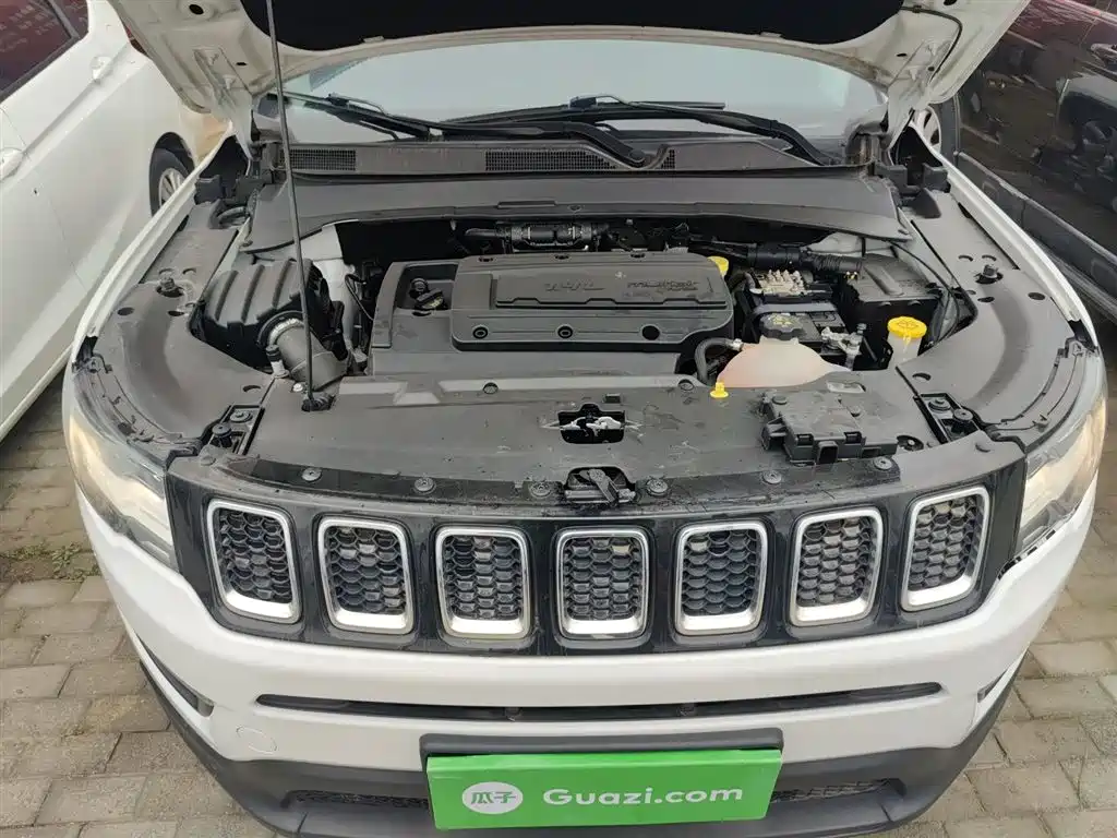 Compass 2017 200T Automatic Home Edition купить на сайте DeffCars