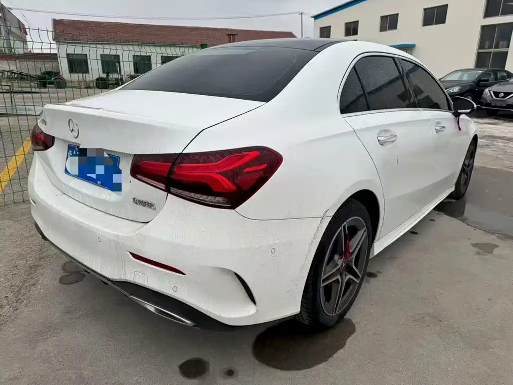 Mercedes-Benz A-Class 2020 A 180 L Sports Sedan купить на сайте DeffCars