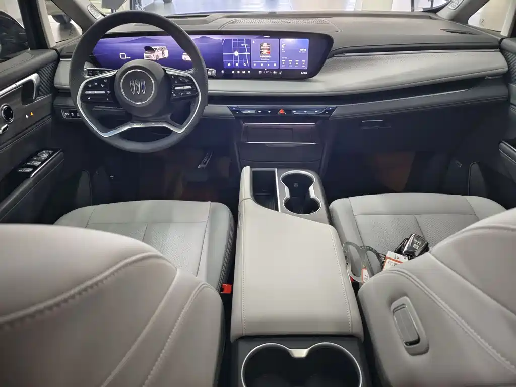 Buick GL8 2025 Lu Zun Exclusive Edition купить на сайте DeffCars