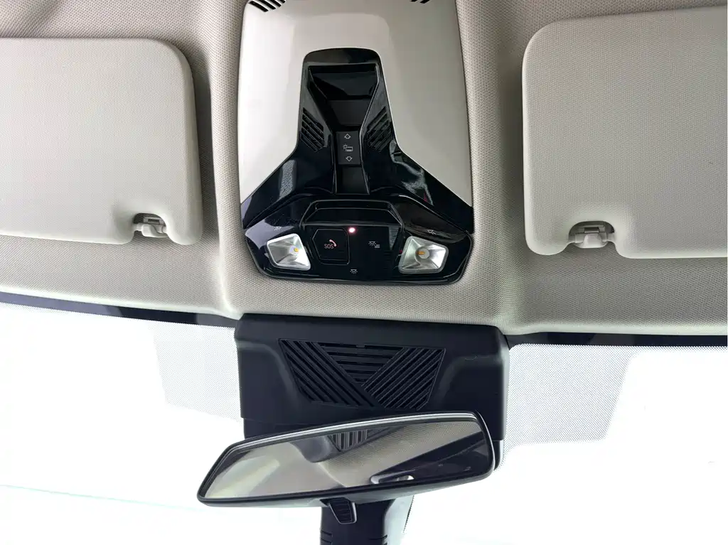 BMW X1 2023 sDrive20Li X Design Kit купить на сайте DeffCars