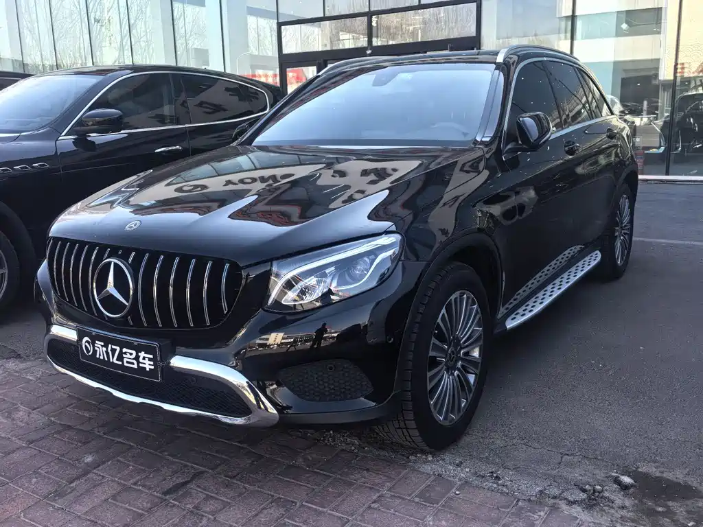 Mercedes-Benz GLC 2017 GLC 200 4MATIC купить на сайте DeffCars