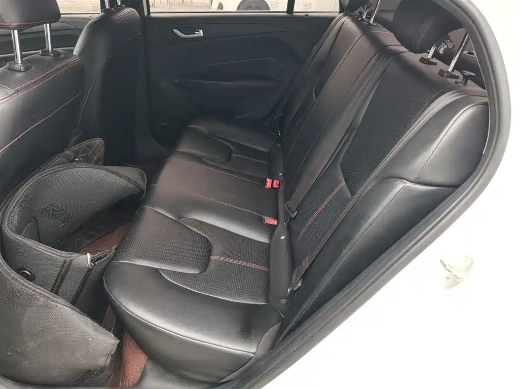 Arrizo 5 2017 1.5L Manual Deluxe Edition купить на сайте DeffCars