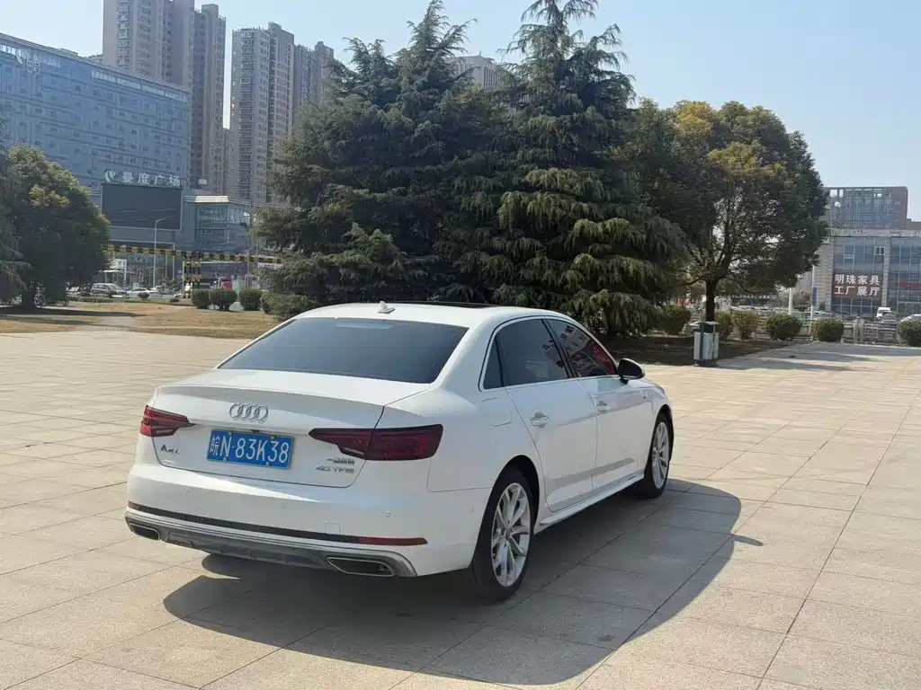Audi A4L 2019 40 TFSI Fashion Type National V купить на сайте DeffCars