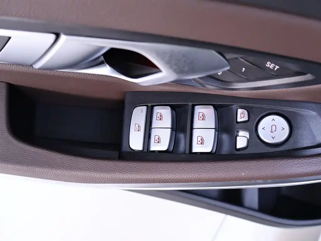 BMW 3 Series 2024 325Li M Sports Package купить на сайте DeffCars