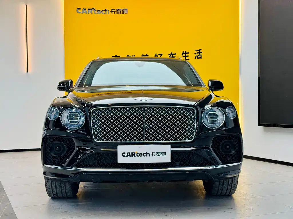 Bentayga 2021 4.0T V8 купить на сайте DeffCars
