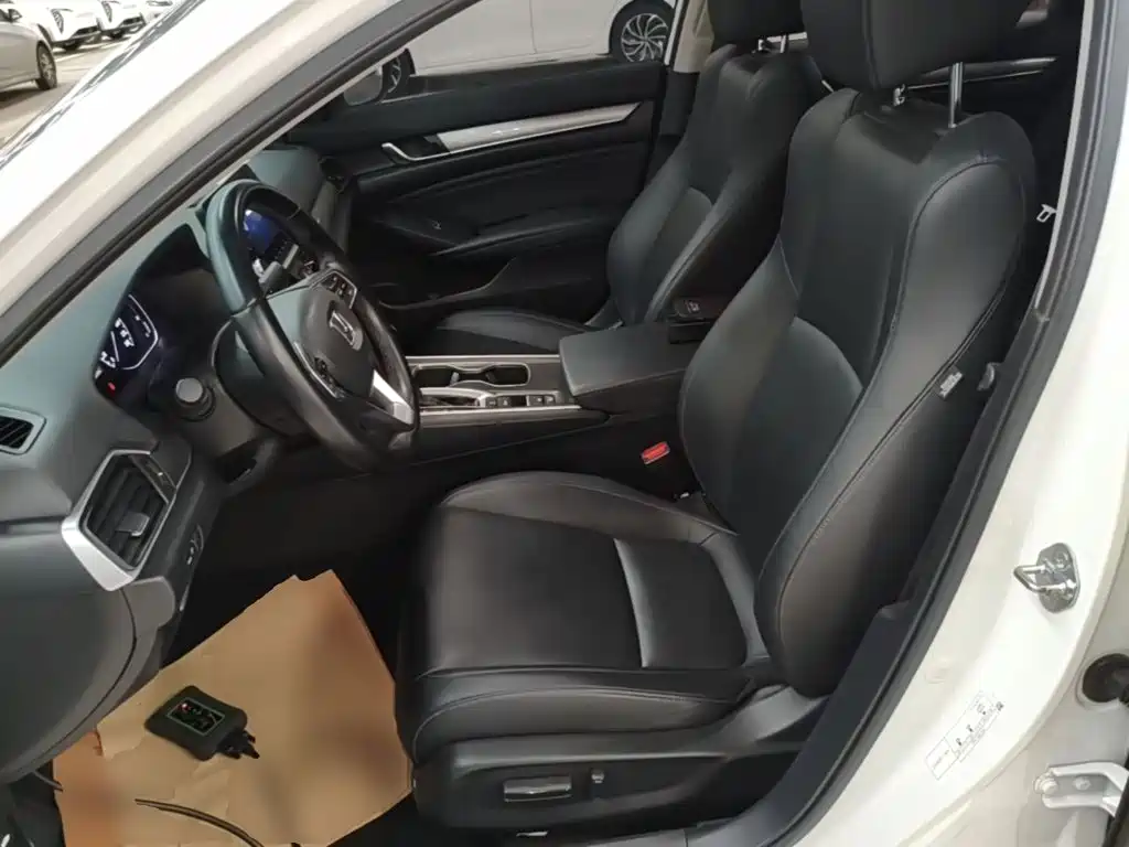 Accord 2018 260TURBO Elite Edition National V купить на сайте DeffCars