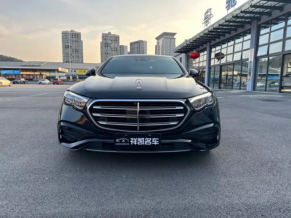 Mercedes-Benz E-Class 2025 E 300 L Luxury Model купить на сайте DeffCars