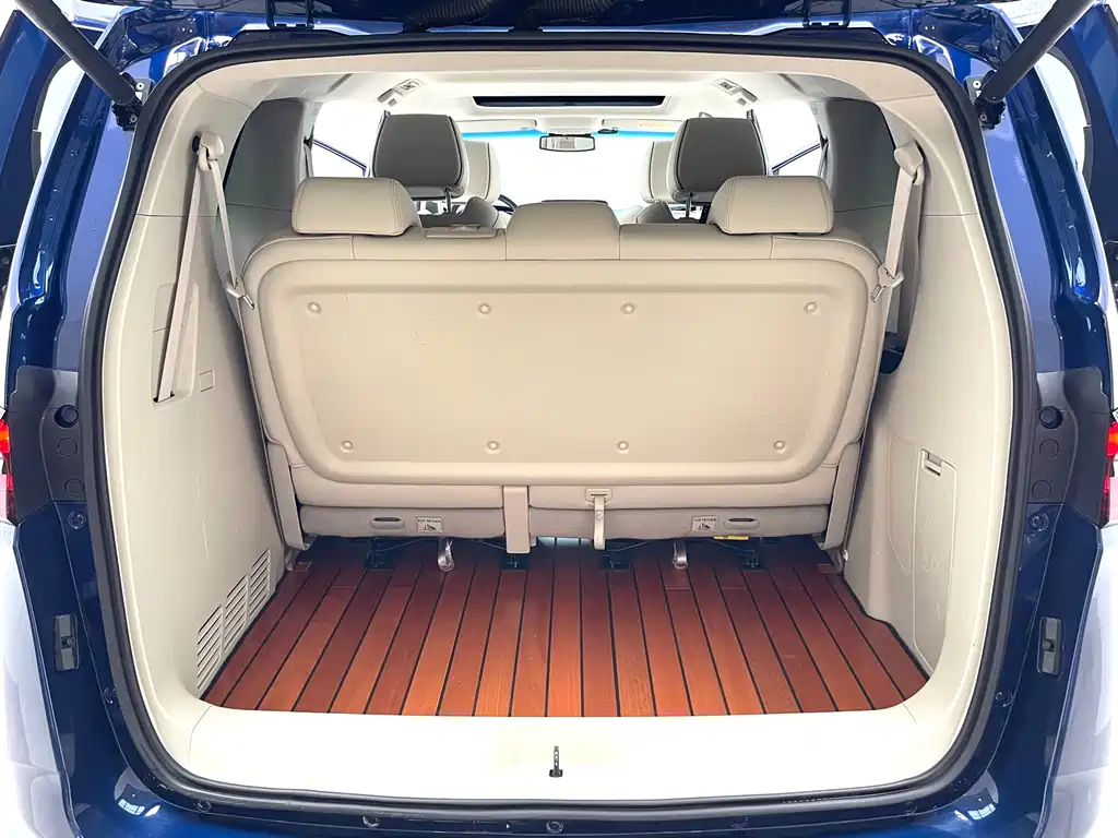 Buick GL8 2023 facelift land business class luxury купить на сайте DeffCars