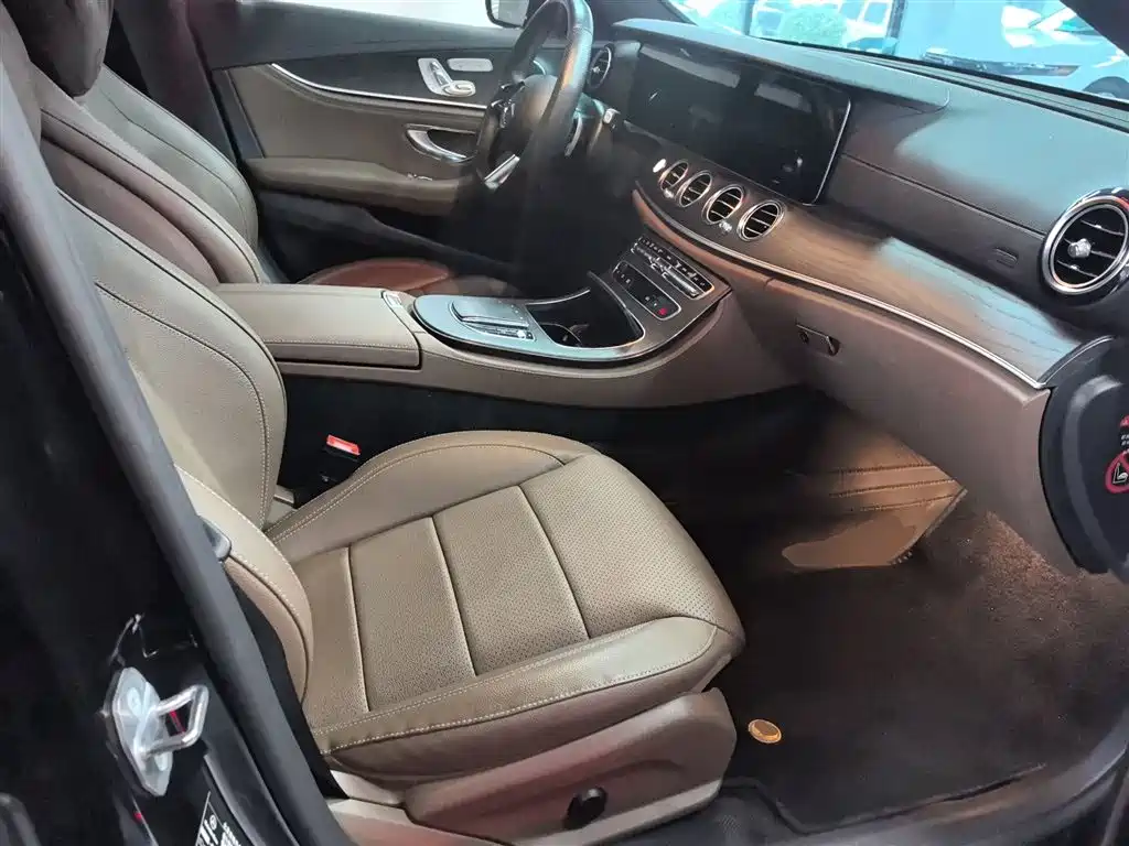 Mercedes-Benz E-Class 2023 facelift E 300 L sporty and stylish купить на сайте DeffCars