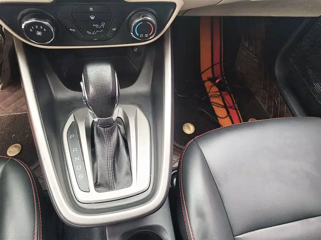 Escort 2017 facelift 1.5L automatic comfort model купить на сайте DeffCars