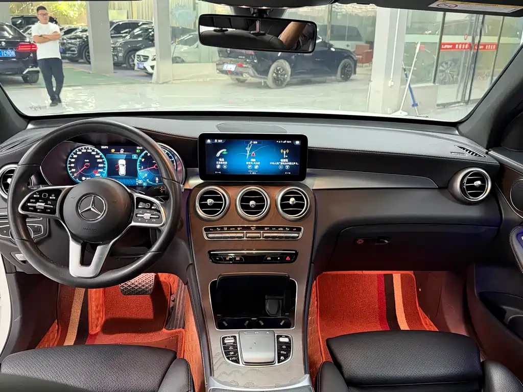 Mercedes-Benz GLC 2021 GLC 260 L 4MATIC luxury model купить на сайте DeffCars