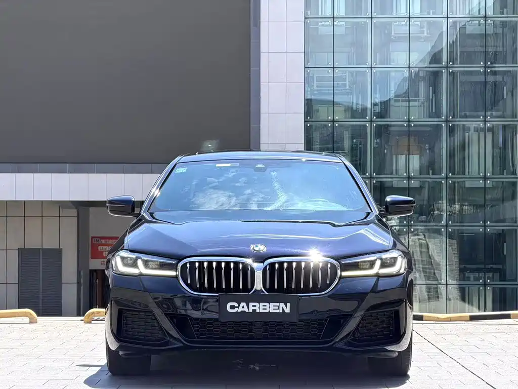 BMW 5 Series 2022 525Li M Sports Package купить на сайте DeffCars