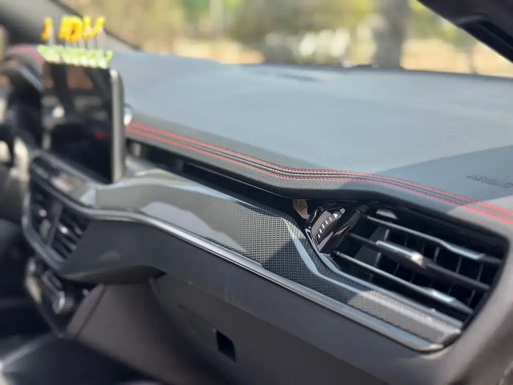 Focus 2021 Sedan EcoBoost 180 Automatic ST Line купить на сайте DeffCars