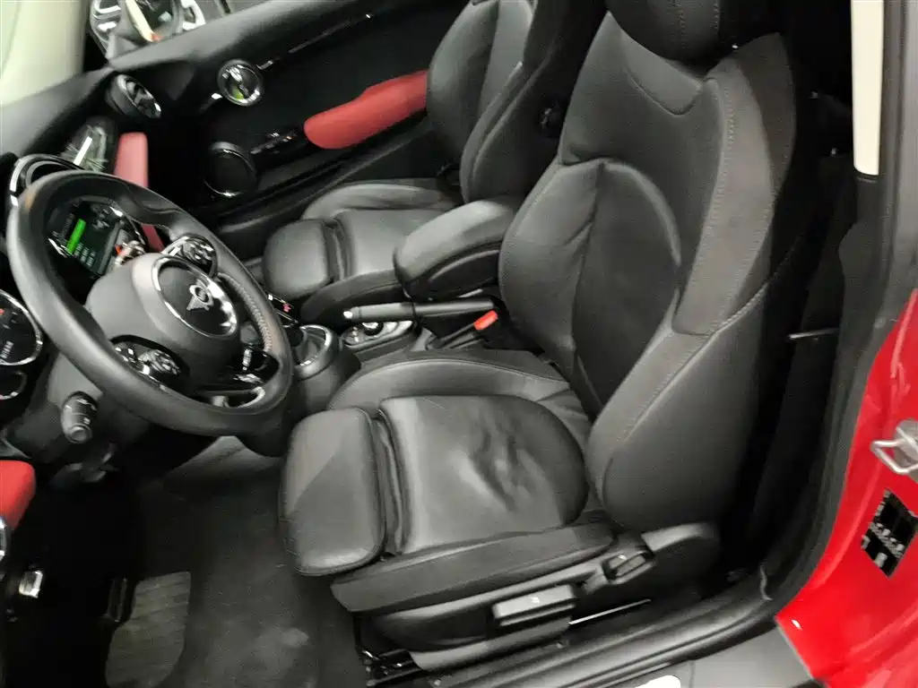 MINI 2018 1.5T COOPER Artist купить на сайте DeffCars