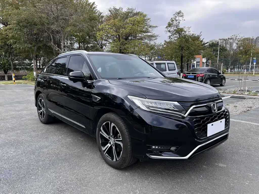 Honda UR-V 2017 370TURBO 2WD Premium Edition National V купить на сайте DeffCars