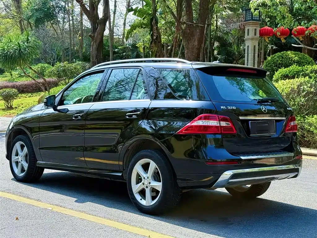 Mercedes-Benz M-Class 2015 ML 320 4MATIC купить на сайте DeffCars