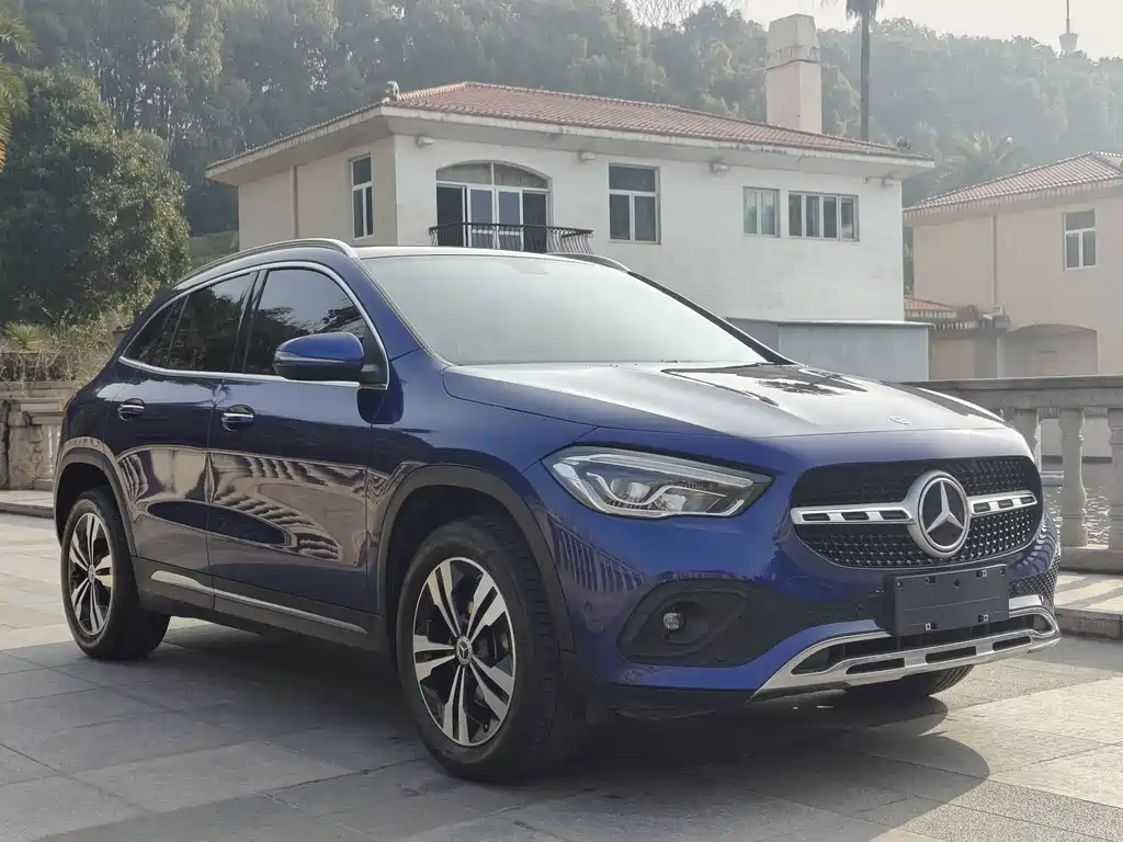 Mercedes-Benz GLA 2020 GLA 200 купить на сайте DeffCars