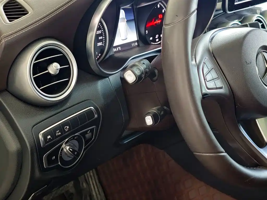 Mercedes-Benz GLC 2018 GLC 260 4MATIC luxury model купить на сайте DeffCars