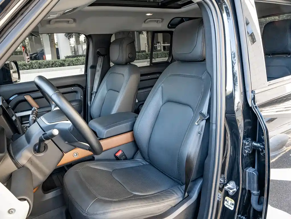 Land Rover Defender 2022 110 P400 Dark Special Edition купить на сайте DeffCars