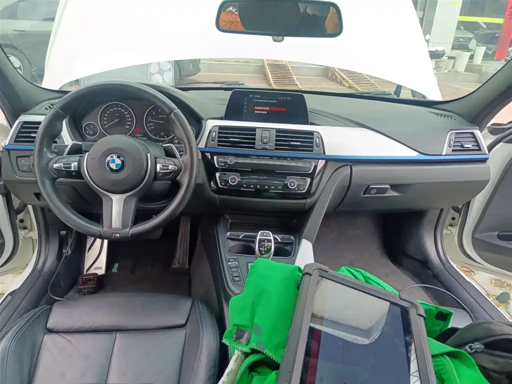 BMW 3 Series 2018 320i M Sports Package купить на сайте DeffCars