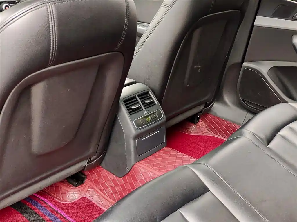Audi A4L 2019 40 TFSI Enterprising National VI купить на сайте DeffCars