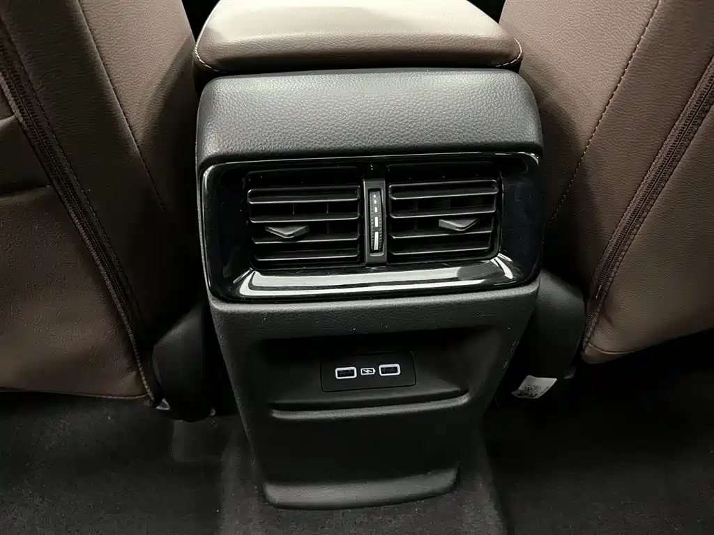 Honda CR-V 2023 240TURBO 2WD Premium Edition 7 seats купить на сайте DeffCars