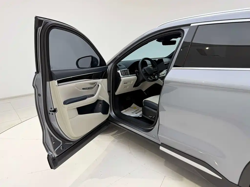 Song PLUS New Energy 2024 Honor Edition EV 520km Premium Type купить на сайте DeffCars