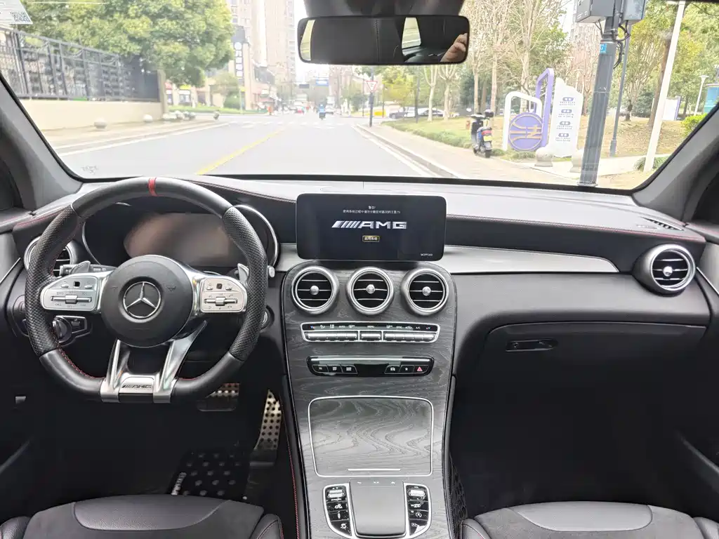 Mercedes-Benz GLC AMG 2020 AMG GLC 43 4MATIC купить на сайте DeffCars